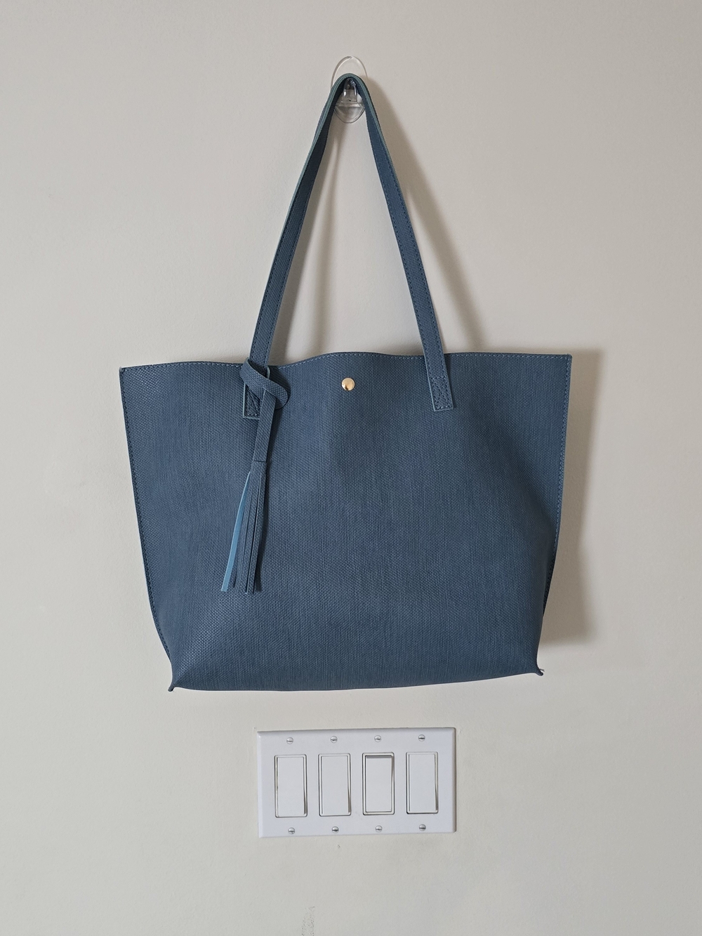Blue Tote Bag Solid Rectangle Large Magnetic Closure Gold Hardware Inner Pockets